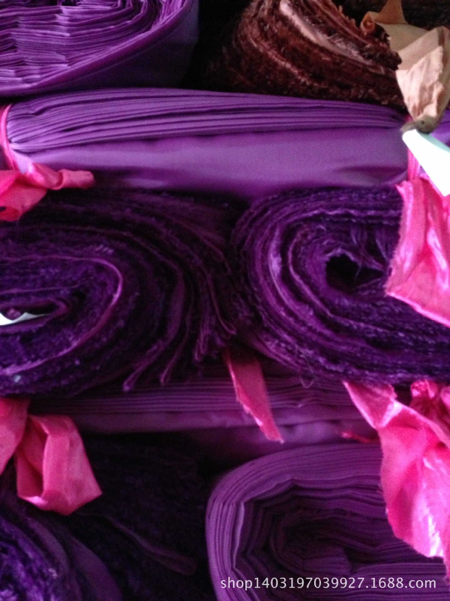 现货供应210T涤塔夫面料 沙发布服装里料 新款里布批发 里子布