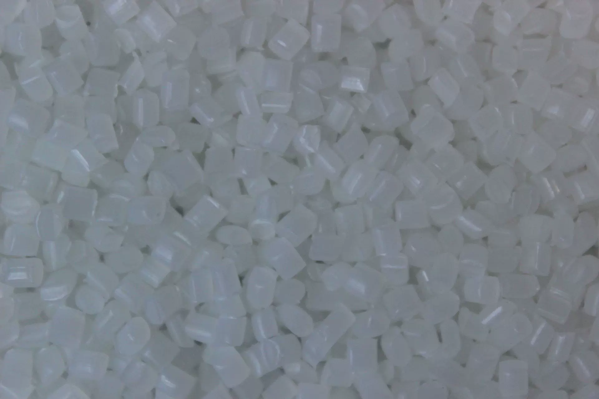 PA12抗白蚁抗老鼠咬电缆护套料本色NL03