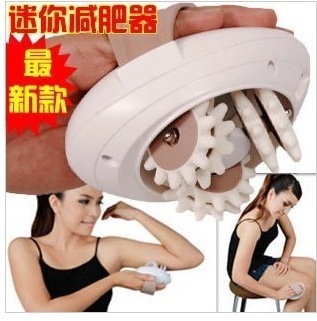 厂家直销新款3D电动美容瘦脸仪滚轮推脂机按摩器瘦身塑肌