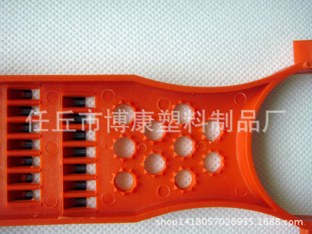 891761066_1726388702