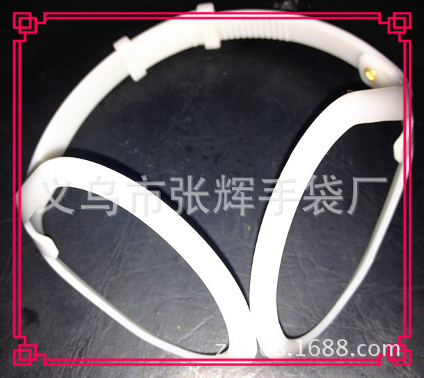 厂家供应各种保暖塑料耳套架子、耳罩塑胶支架以及塑料配件(图)