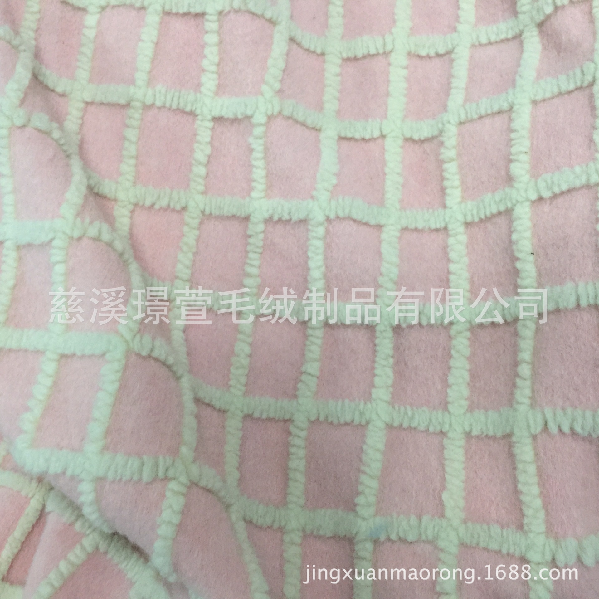 厂家直供毛呢 反吹风羊毛呢 女装大衣 粉色凹凸格子 服装面料布料