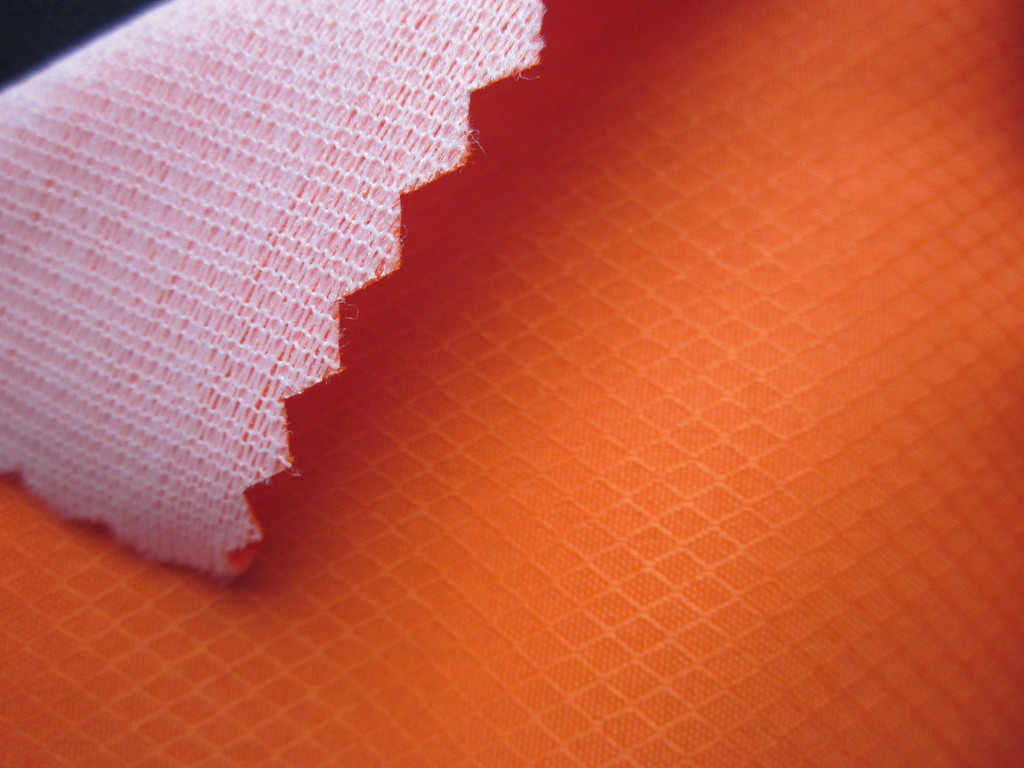 各种款式复合春秋季校服面料色牢度好染色面料广告志愿者布料