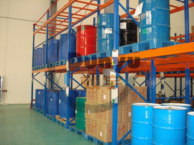 【上海顿宇仓储】厂家供应  重型货架销售