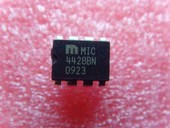 MIC4428BN MIC4425BN MIC4420CN MIC4420BN MIC4422CN 询价为准