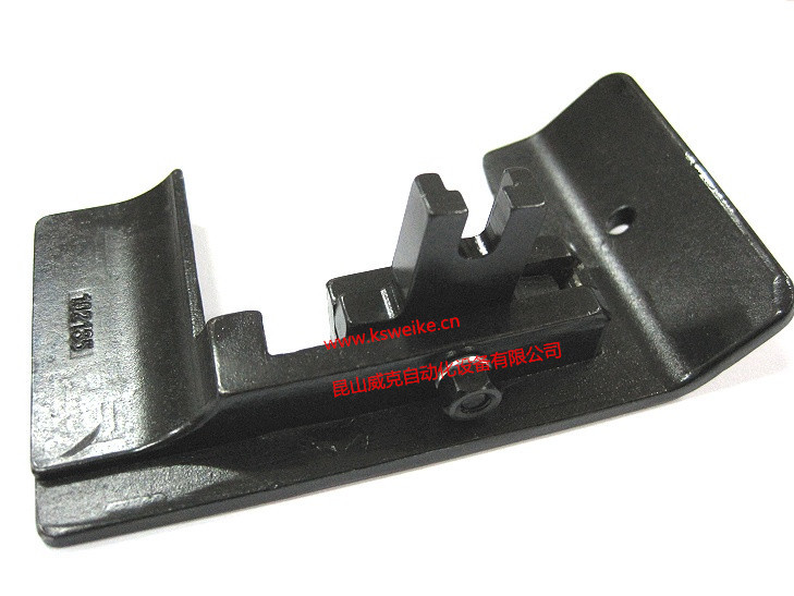 日本纽朗NLI DS-9C 缝包机（102135A) 压脚 压脚组