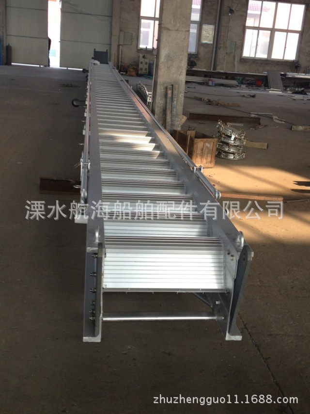 船用铝质舷梯 铝质跳板 铝合金船用跳板 码头登船梯 铝合伸缩舷梯