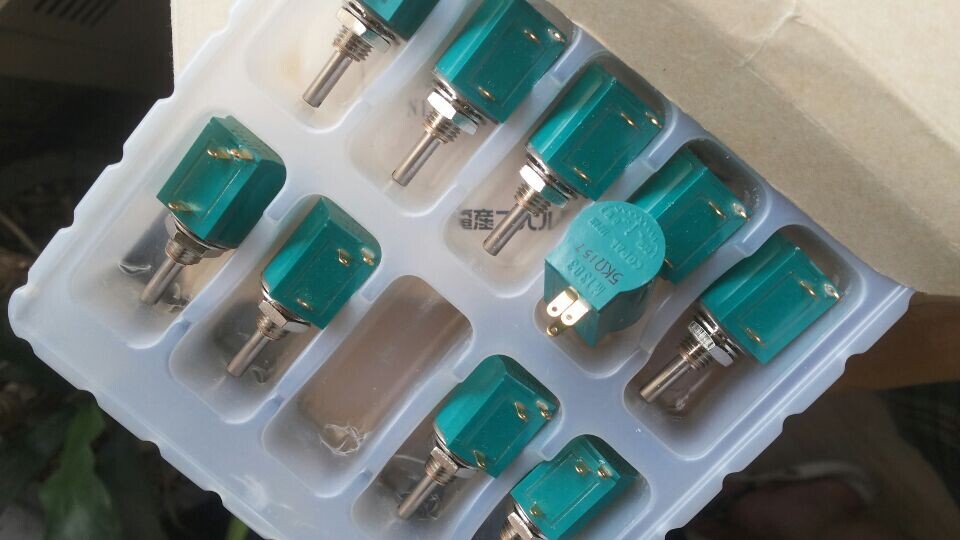 NIDEC COPAL电位器M1303 M-1305 M-1303 M1305 1k 2k  5k 10k 20k