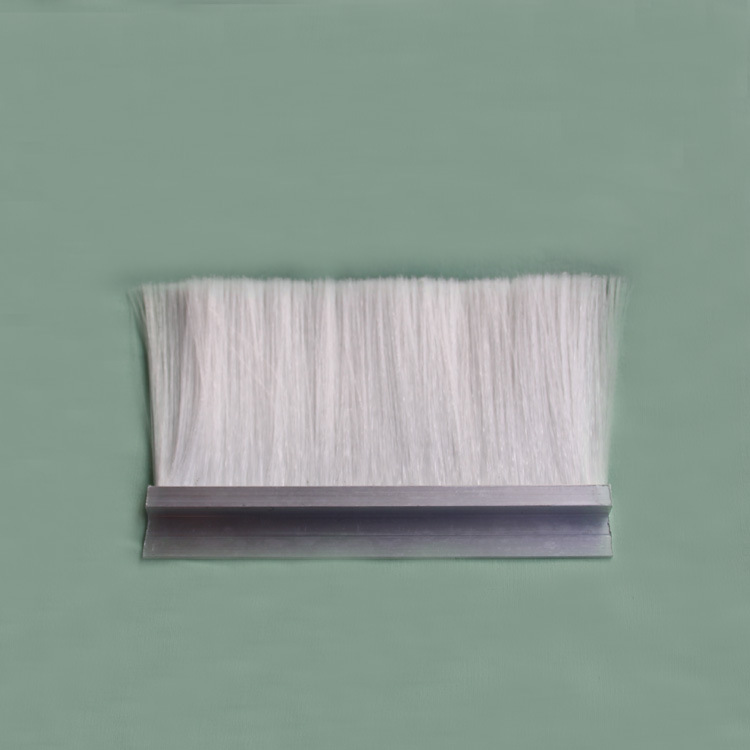 厂家批量 铝合金条清洁刷 来坯可做各种规格毛刷条