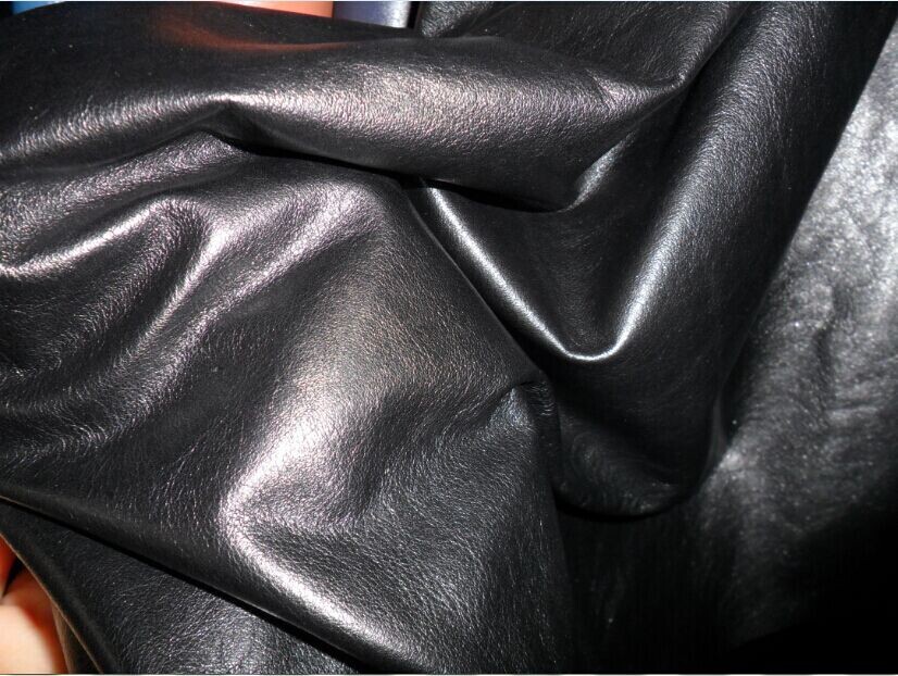 头层真皮  黄牛皮 黑色牛皮服装革