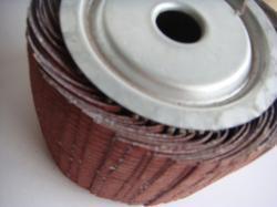 四川成都砂布丝轮批发厂家，欢迎来样定砂布丝轮，来图纸制@