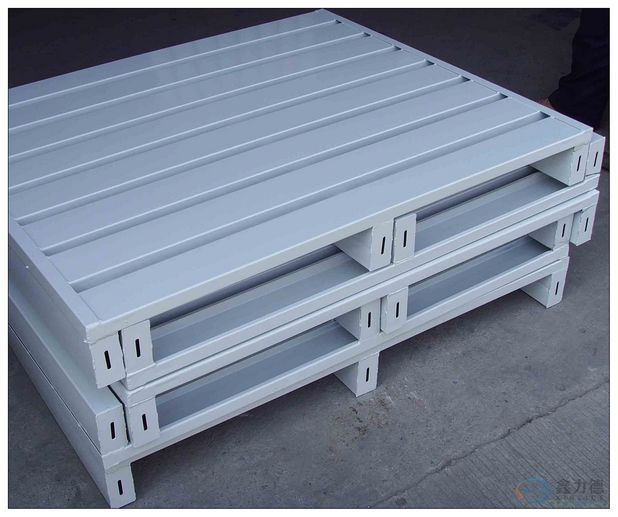 济宁厂家钢制托盘 喷塑铁托盘 叉车托盘货 铁托盘