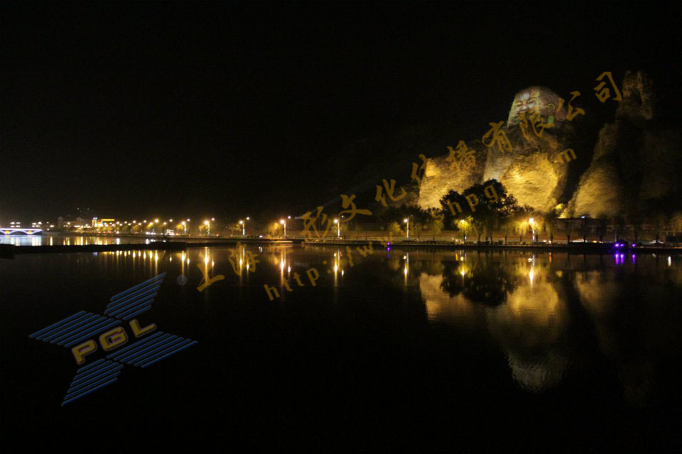 亮化投影_户外投影设备_新媒体广告机_投影广告机_上海星迅