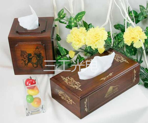 木质纸巾盒雕花|木制家具雕刻|木制品激光打标
