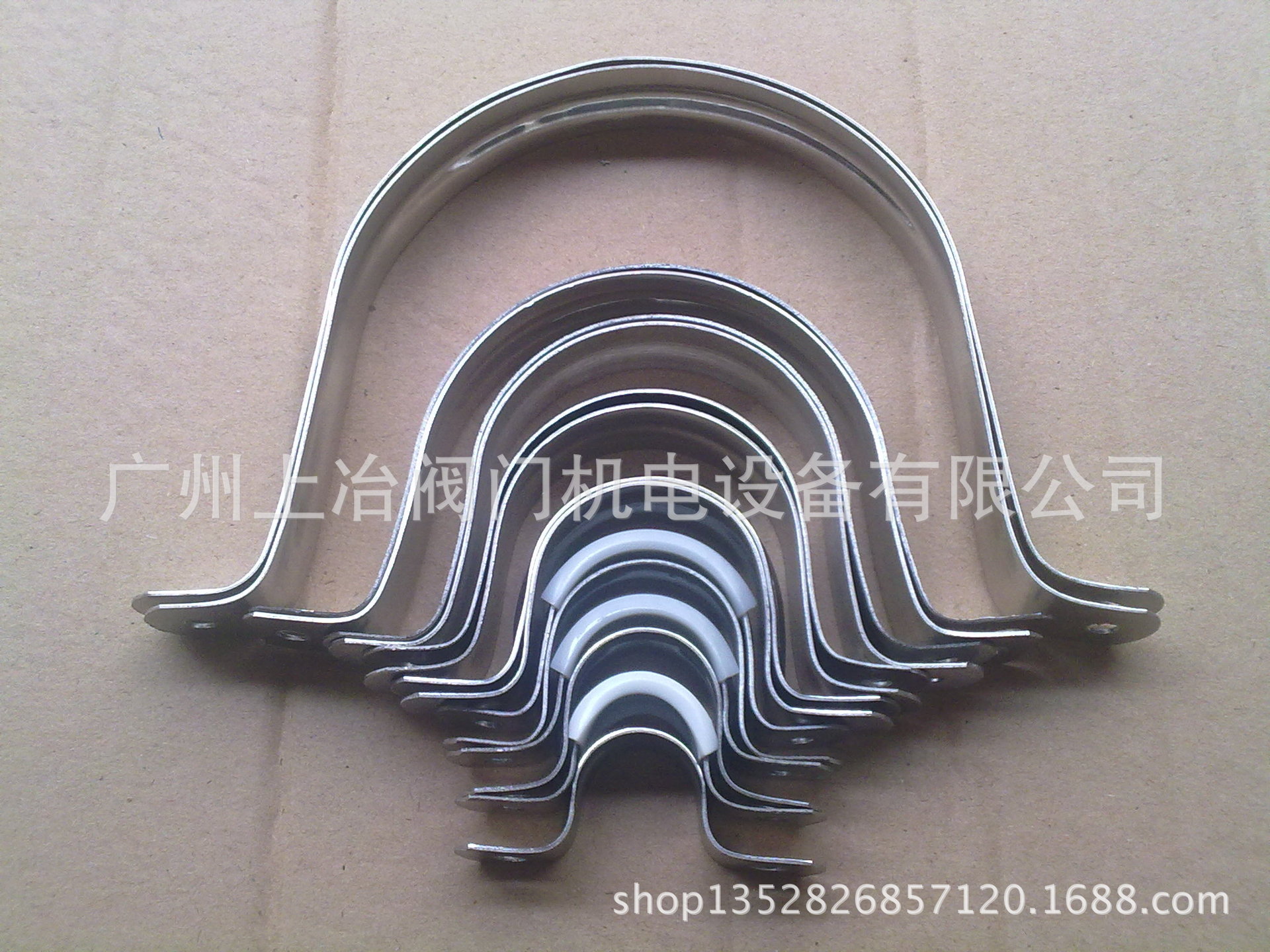 供应不锈钢管卡/不锈钢半边码/不锈钢U型管卡/不锈钢管夹