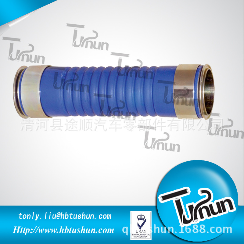 生产VOLVO沃尔沃卡车硅胶管OEM1675097中冷器硅胶管