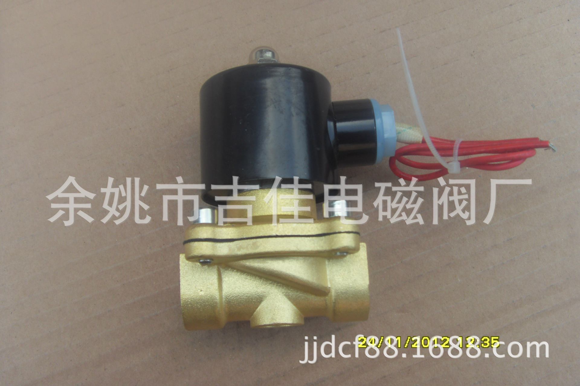 供应2W水阀2W-15空气电磁阀/2W油液电磁阀/2W电磁阀