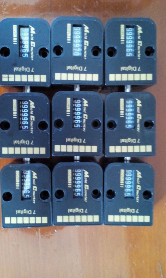 738A9DA39296F8E27BA6D3BA2512CF