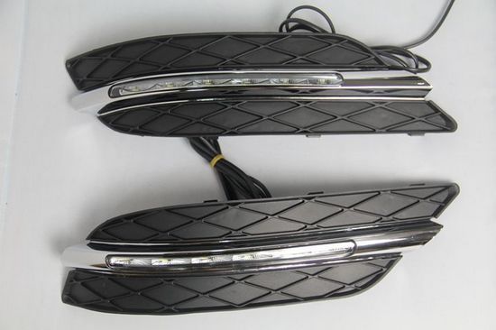 Adecuado para Mercedes-Benz b180 b170 B200 b150 luz diurna w245led luz diurna