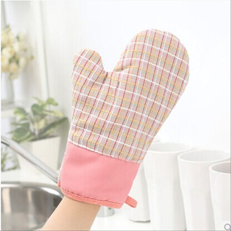 Yachao Plaid poco de algodón engrosado guantes de horno de microondas guantes de aislamiento térmico de alta temperatura guantes anti-quemaduras
