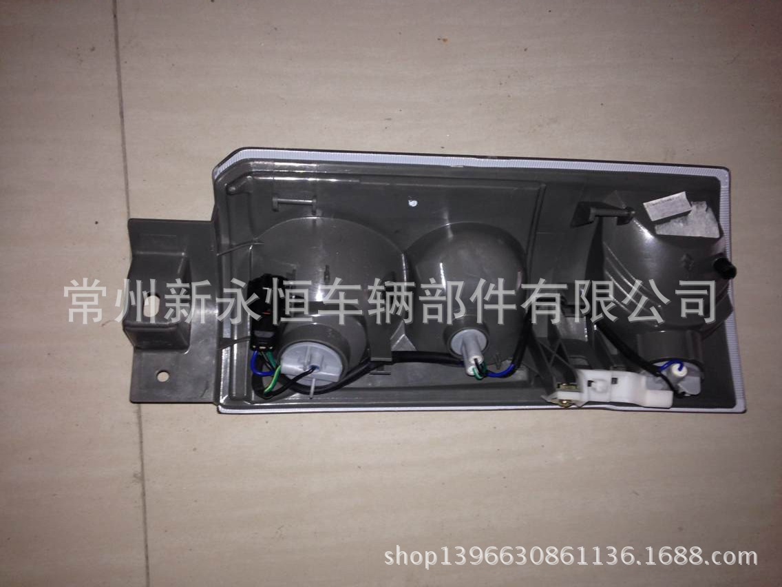 新100P角燈-反