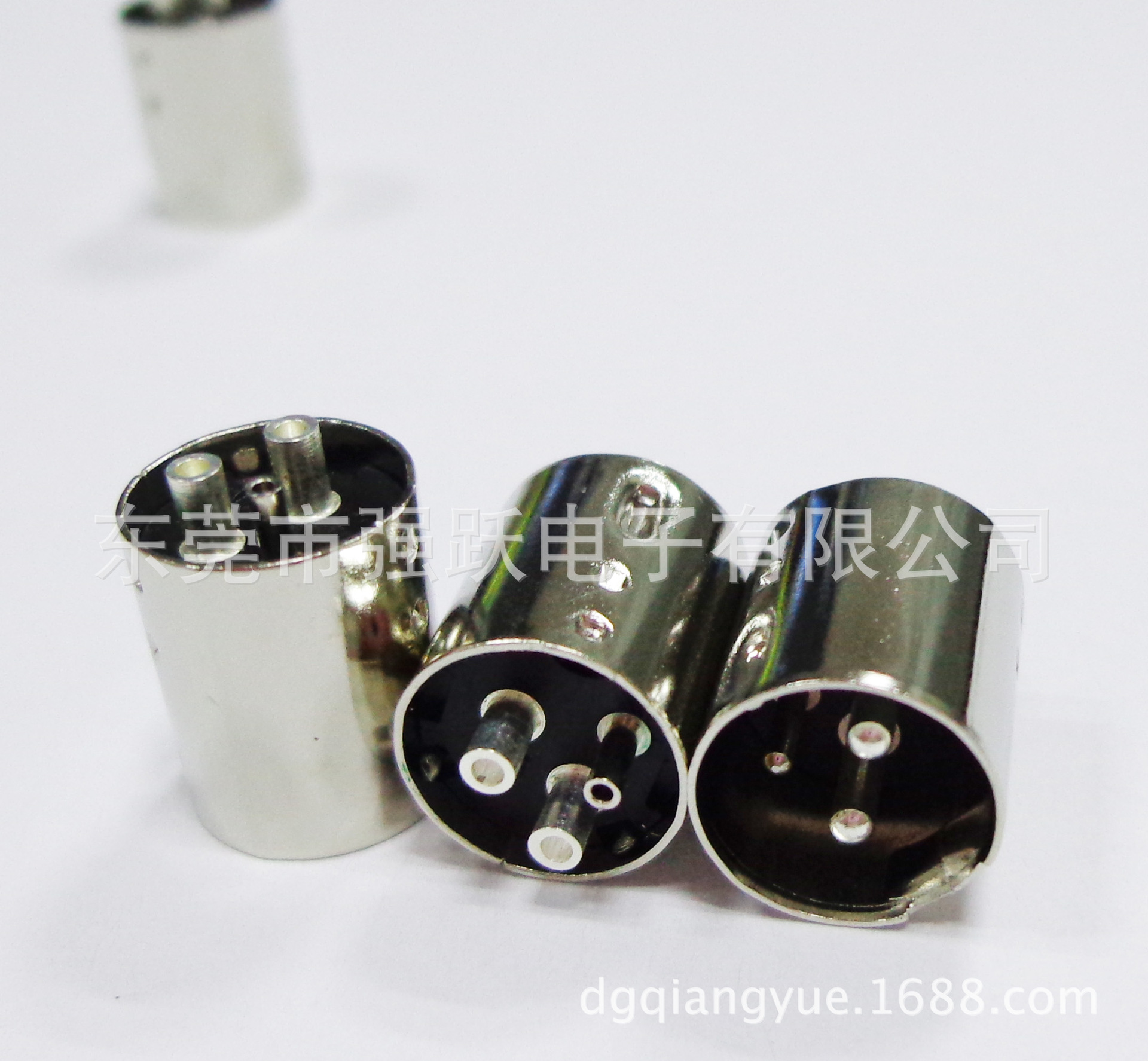 工厂供应PoeerD中3P4P连接器MINIDIN3PIN数据传输端子