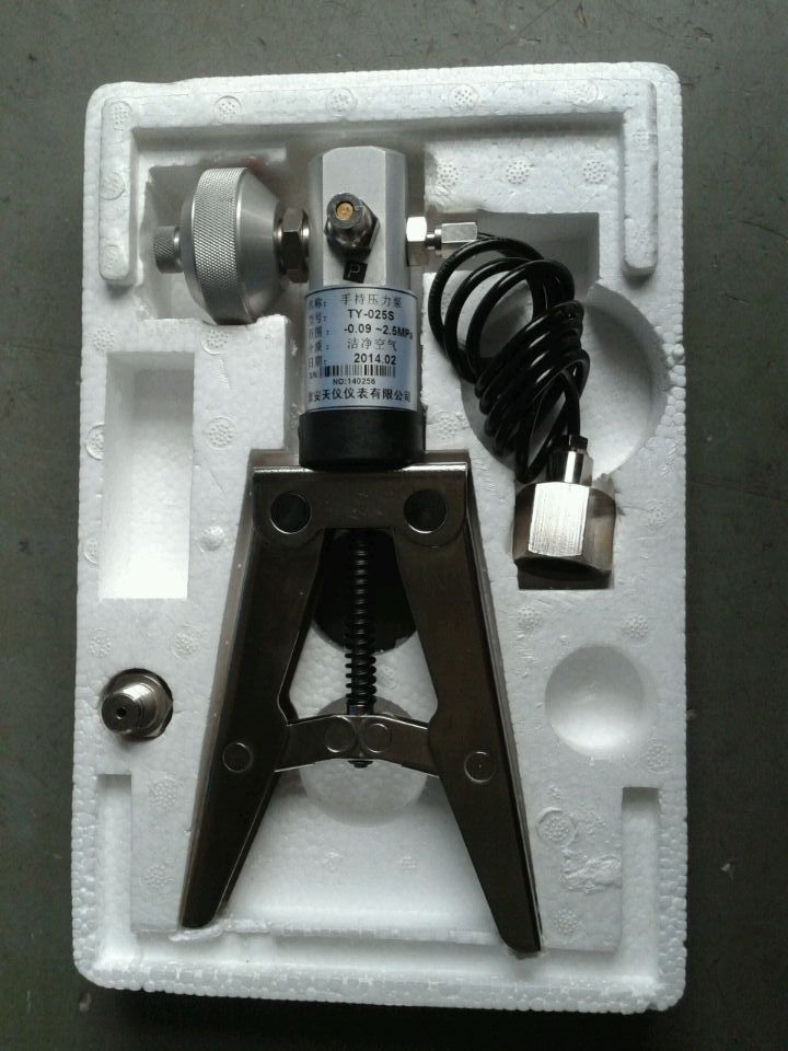 手钳式压力泵