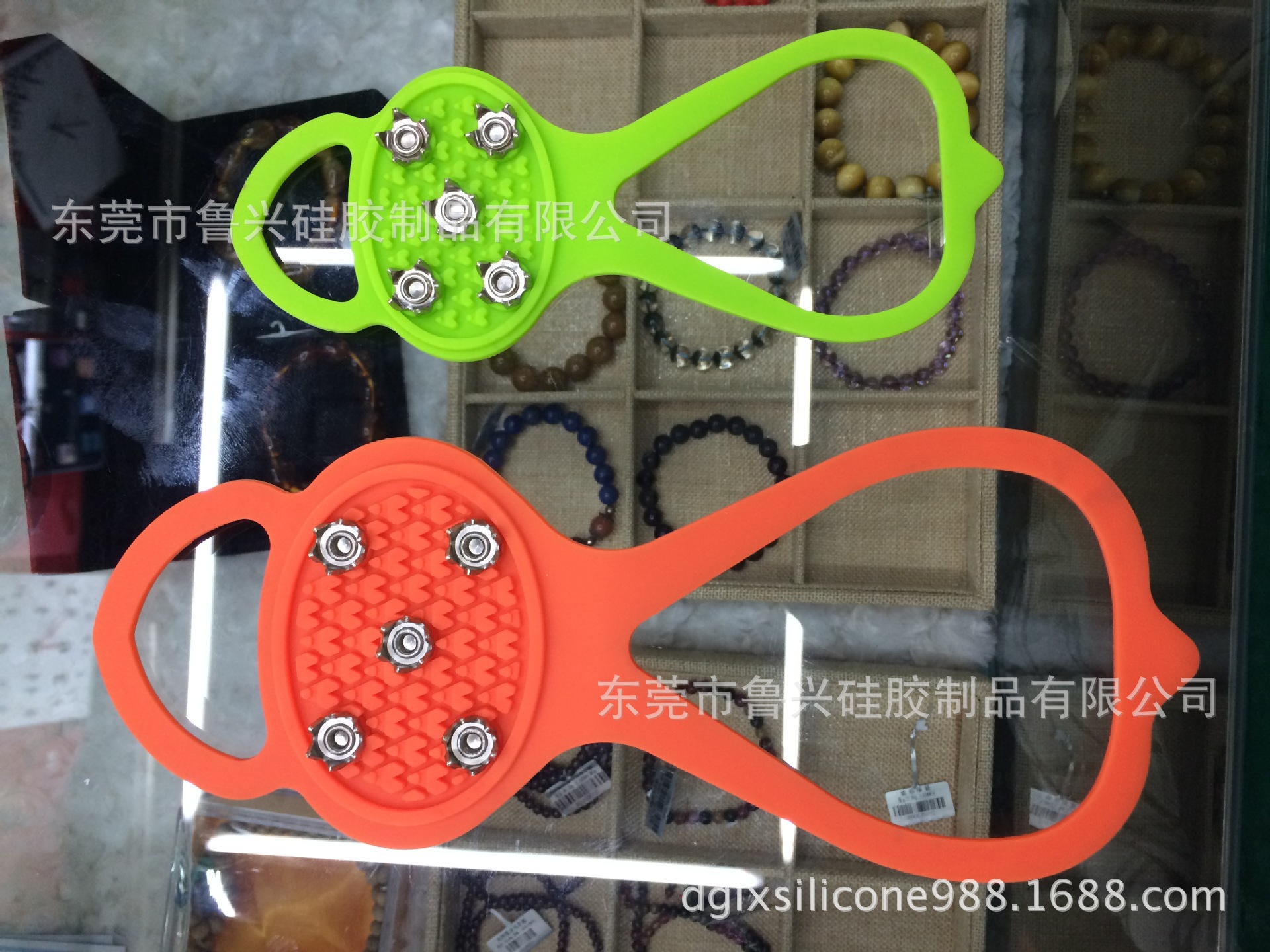 1810279600_883502111