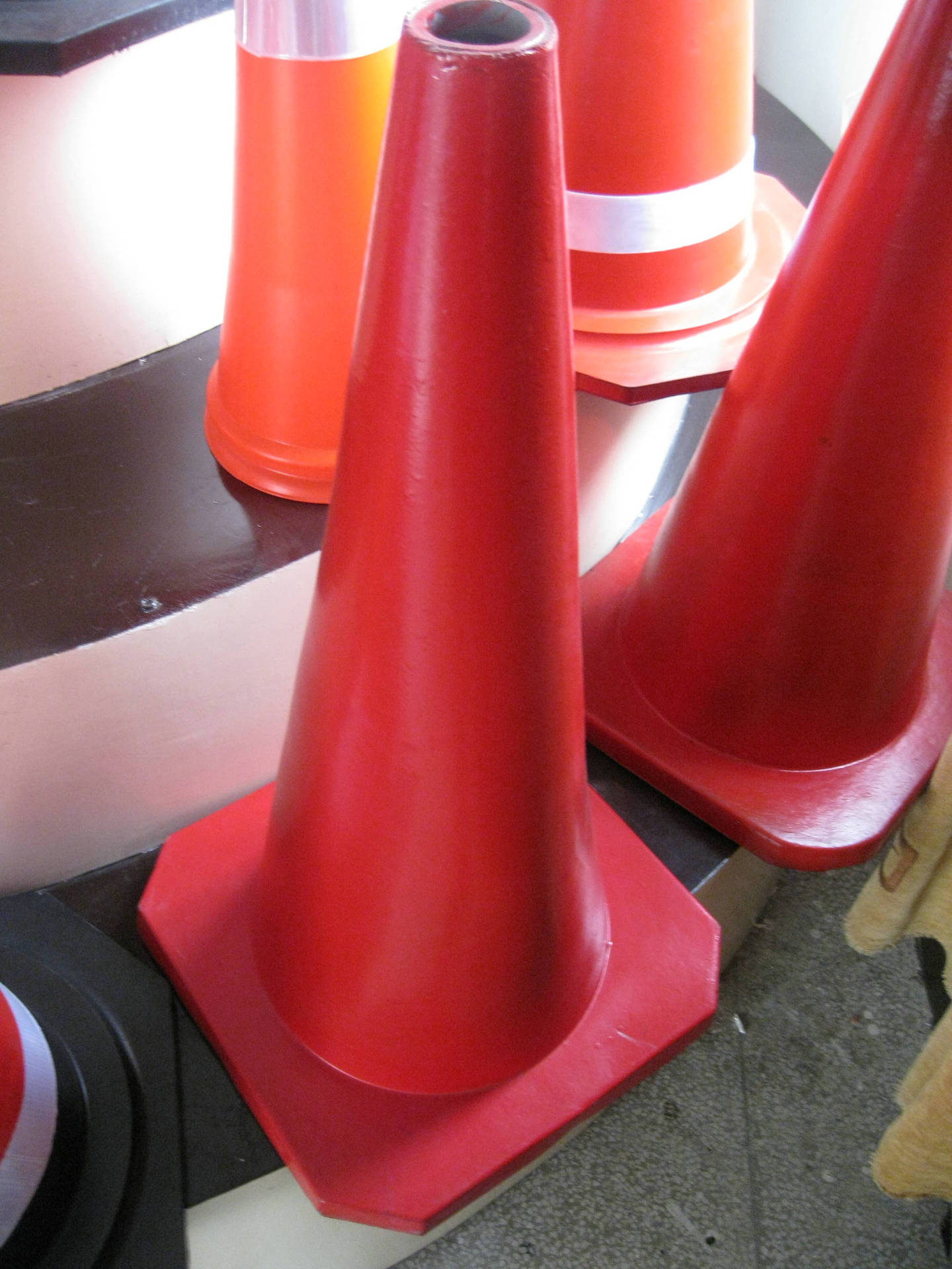 70cm四角喷漆 橡胶路锥36*36cm底座 带反光膜 高速路锥 交通路障