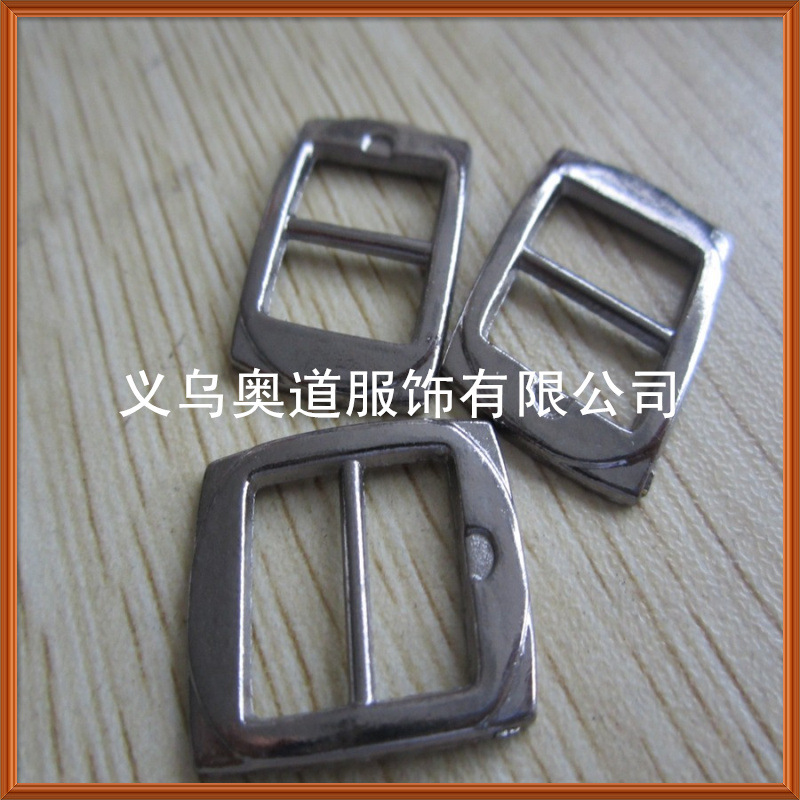 三檔扣 日字扣 (217)