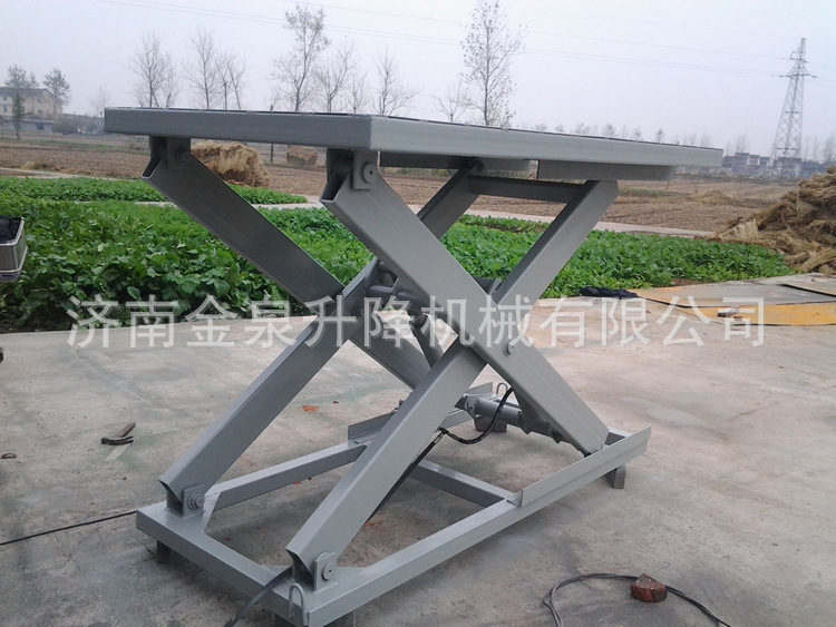 1129751913_1869040096