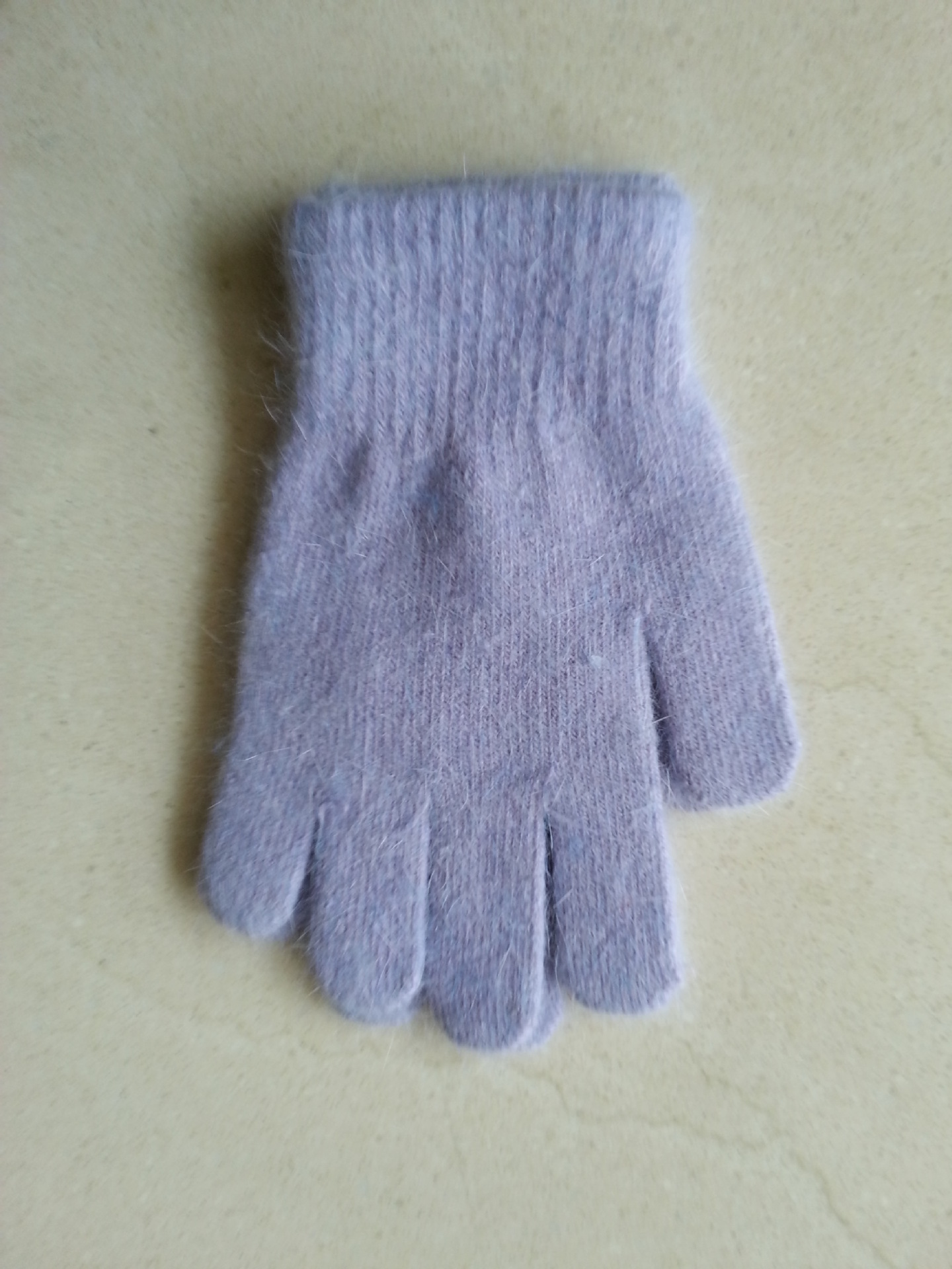 Guantes de punto de fábrica pequeña al por mayor de lana de conejo guantes de niña suave guantes mágicos se pueden personalizar con fotos