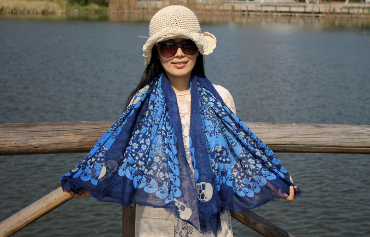 【骷髅方巾】详情图2