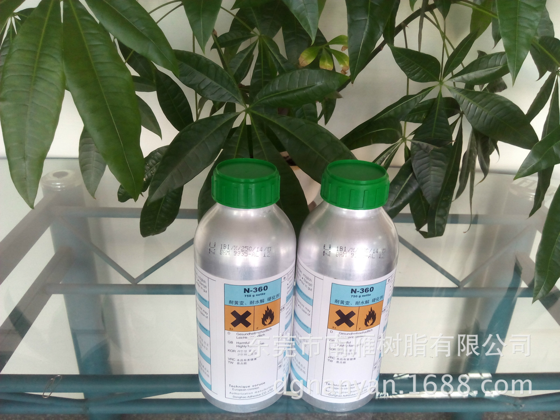 实力厂家冲浪板水上用品适用耐黄变固化剂耐水解耐温配合胶水使用