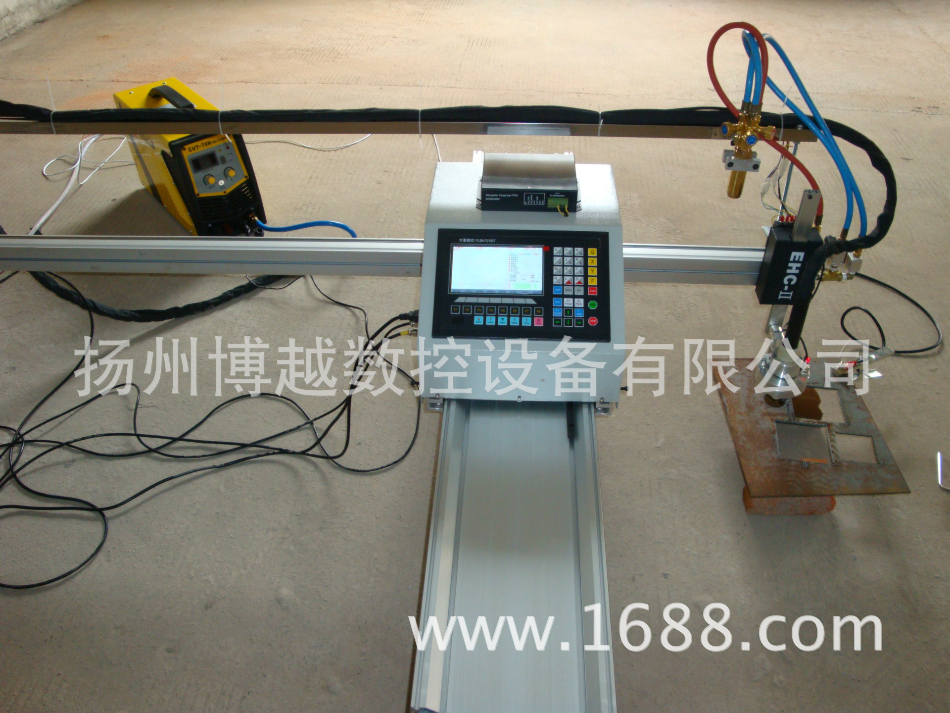 阿里巴巴网上销售  便携式数控切割机 各种数控切割机可以定制