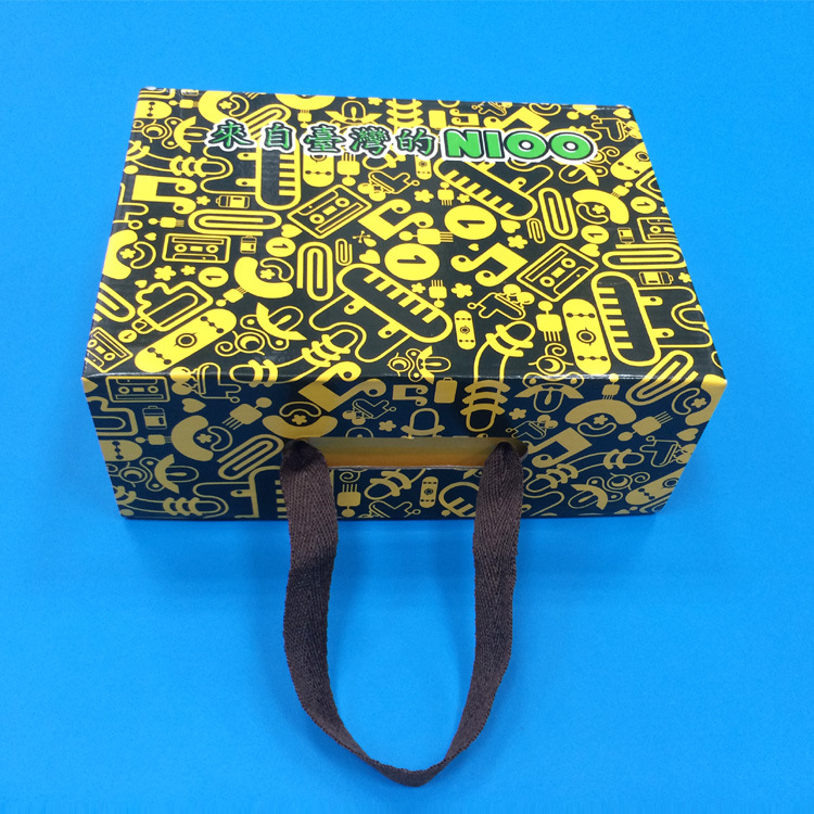 手提绳童装鞋类 坑纸包装盒 订做手提式折叠瓦楞鞋盒 童装鞋盒|ms