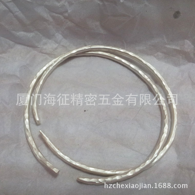 手工金属手镯电镀亚光银 厂家加工