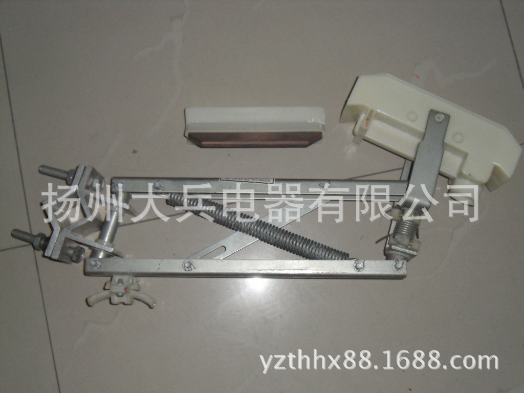 单臂铁架集电器320A，滑块320A