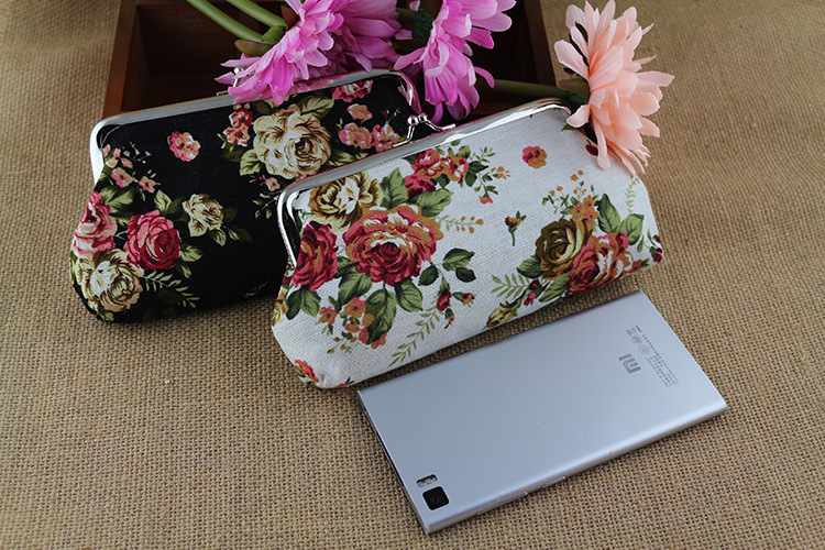 Women's Flower Canvas Buckle Wallets display picture 4