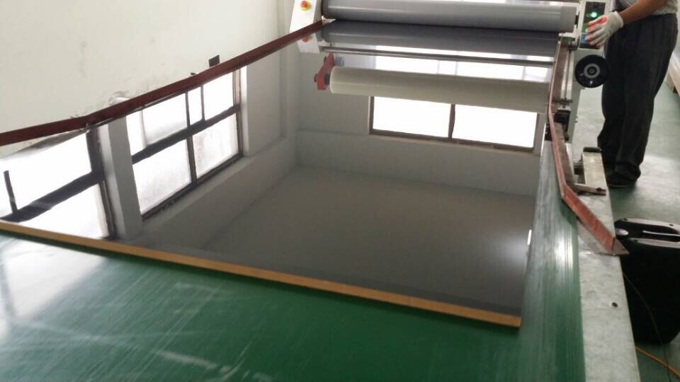 厂家直销UV中密度纤维板 高亮光UV板 UV密度板贴面 高光板UV 18mm-阿里巴巴
