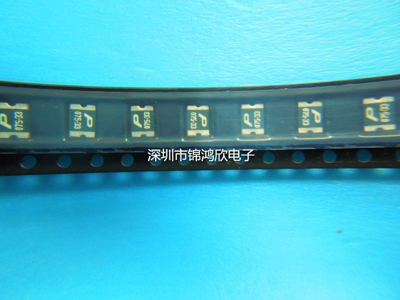 供应优质贴片自恢复保险丝1812 0.75A/33V