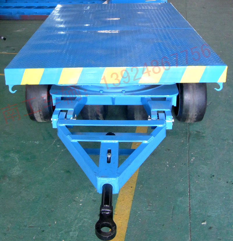 厂家直销重型叉车拖车平台（压配式实心胎平板拖车）