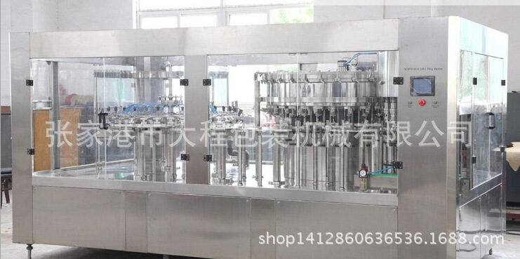 全自动碳酸饮料含气饮料灌装机 汽水汽酒灌装机 啤酒灌装机