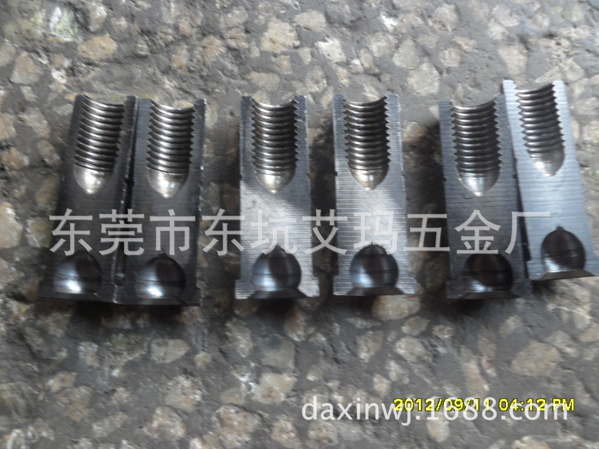 弯管芯棒连接件