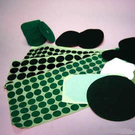 黑色自粘绒布垫绿色背胶绒布脚垫白色不干胶绒布贴灰色带胶胶垫