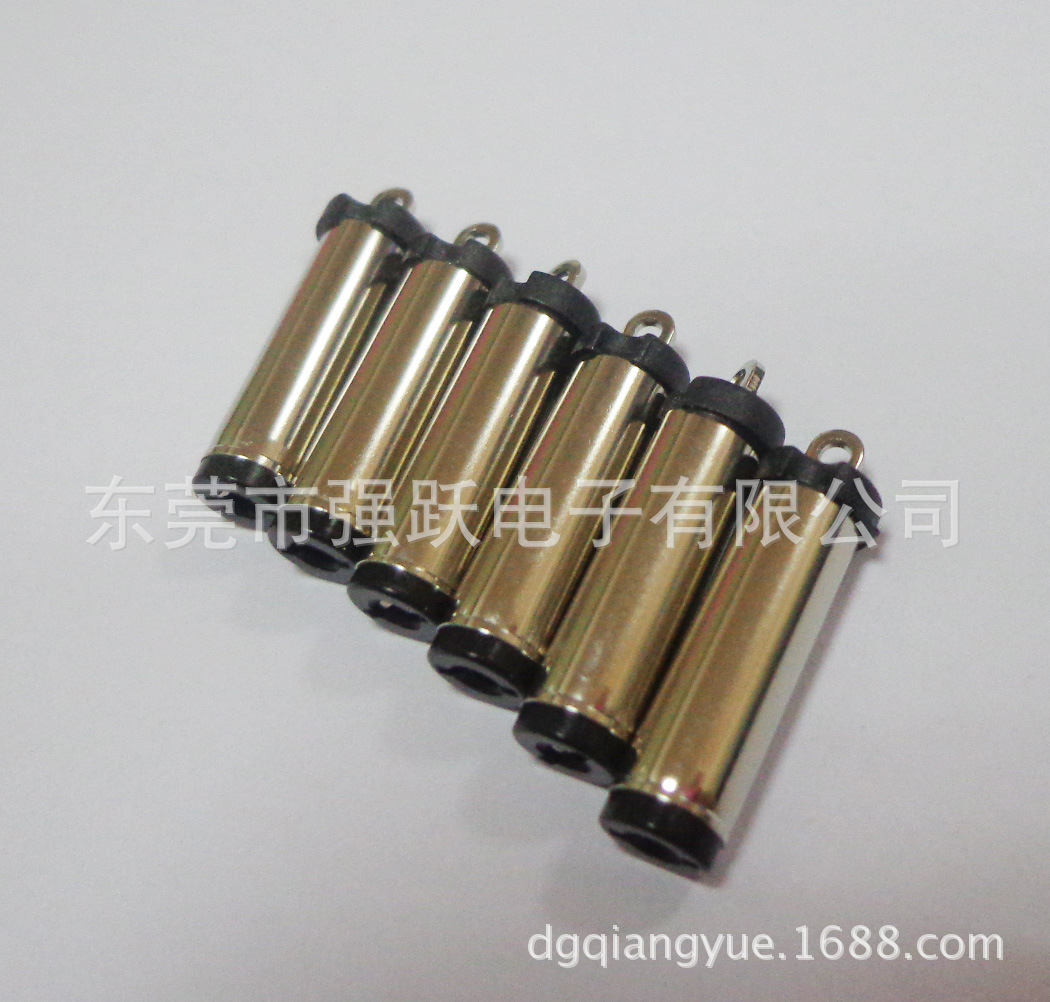 工厂大量供应DC公插头5525/5521/35135音叉音视频端子