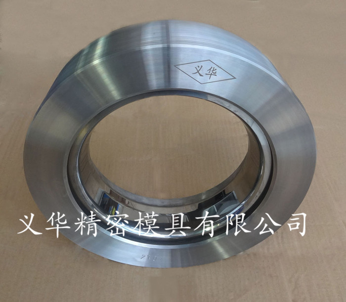 特大口徑拉管模具8