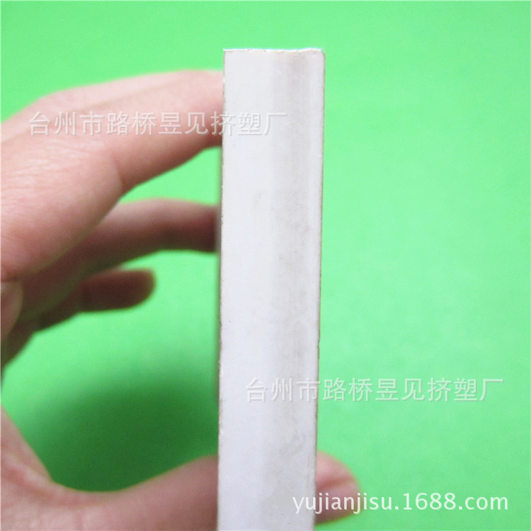 [Perfil de extrusión de procesamiento] PVC de extrusión de plástico Perfil de PVC de extrusión de procesamiento fabricante