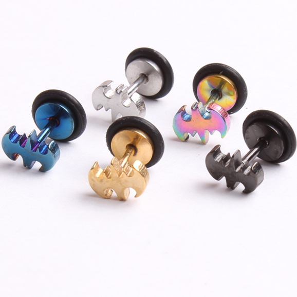 Pointed titanium steel lip stud product view
