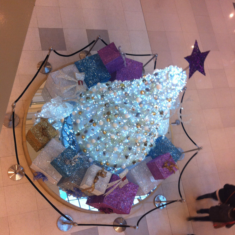 ����ֱ���̳�ʥ������ʥ��������װ�Ƴߴ���ɫ���޿��Զ���